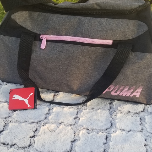 🔥PUMA!!🔥PUMA COTTON CANDY DUFFLE!! - Picture 3 of 8